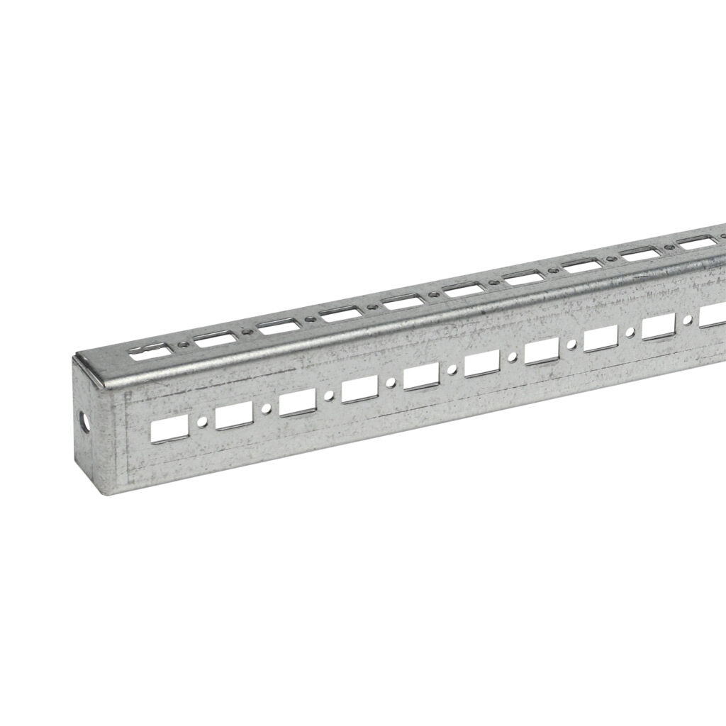 Quadritalia Closedend Mounting Channel for 400mm width/depth