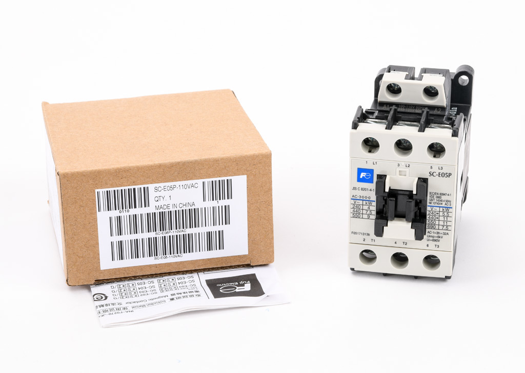 1 PCS NEW IN BOX Fuji SC-E05P AC contactor 