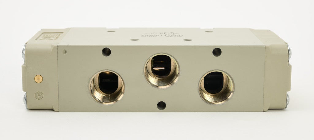 thumbnail image 2 of Kelm 1/4 BSP 5/2 Pneumatic Pilot Valve – Air Operated, DKA210-08 2 of 6