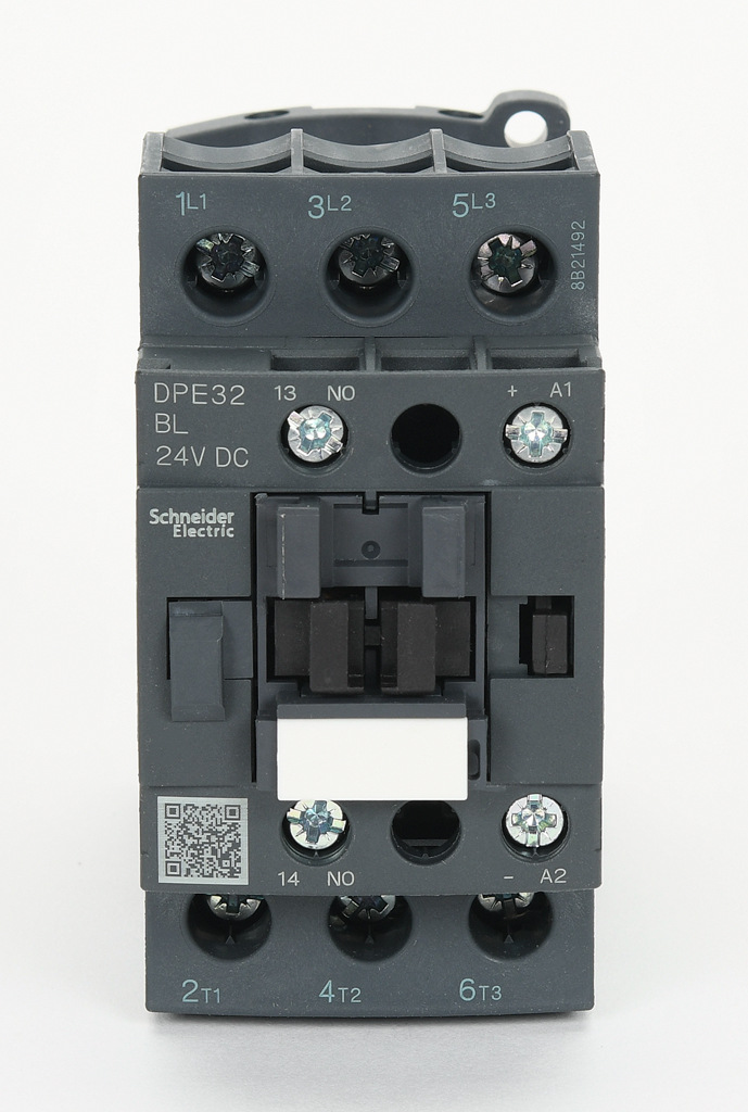 IEC Contactor: 32A, 24 VDC coil voltage (PN# DPE32BL) | AutomationDirect