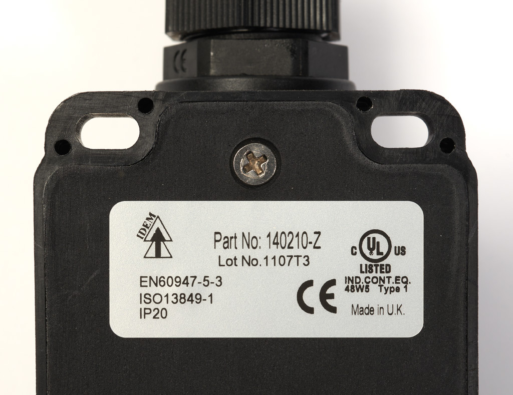 IDEM Z-Range Junction Block: 8 ports, 8-pin M12 sockets (PN