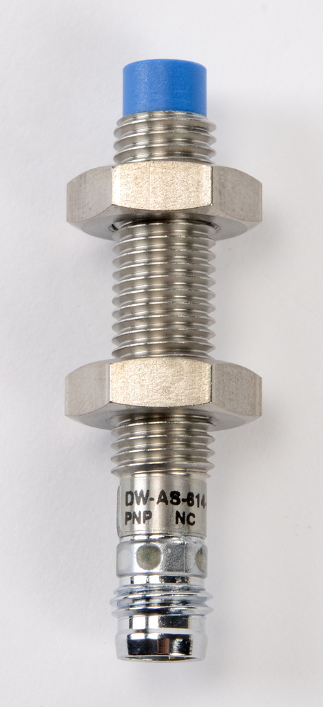 Inductive Proximity Sensor: 8mm diameter x 45mm body, 2.5mm range