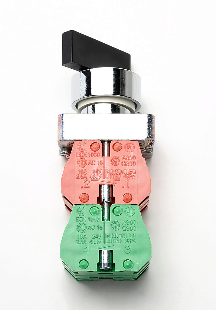 Selector Switch: maintained, 22mm, 3-pos, lever operator (PN
