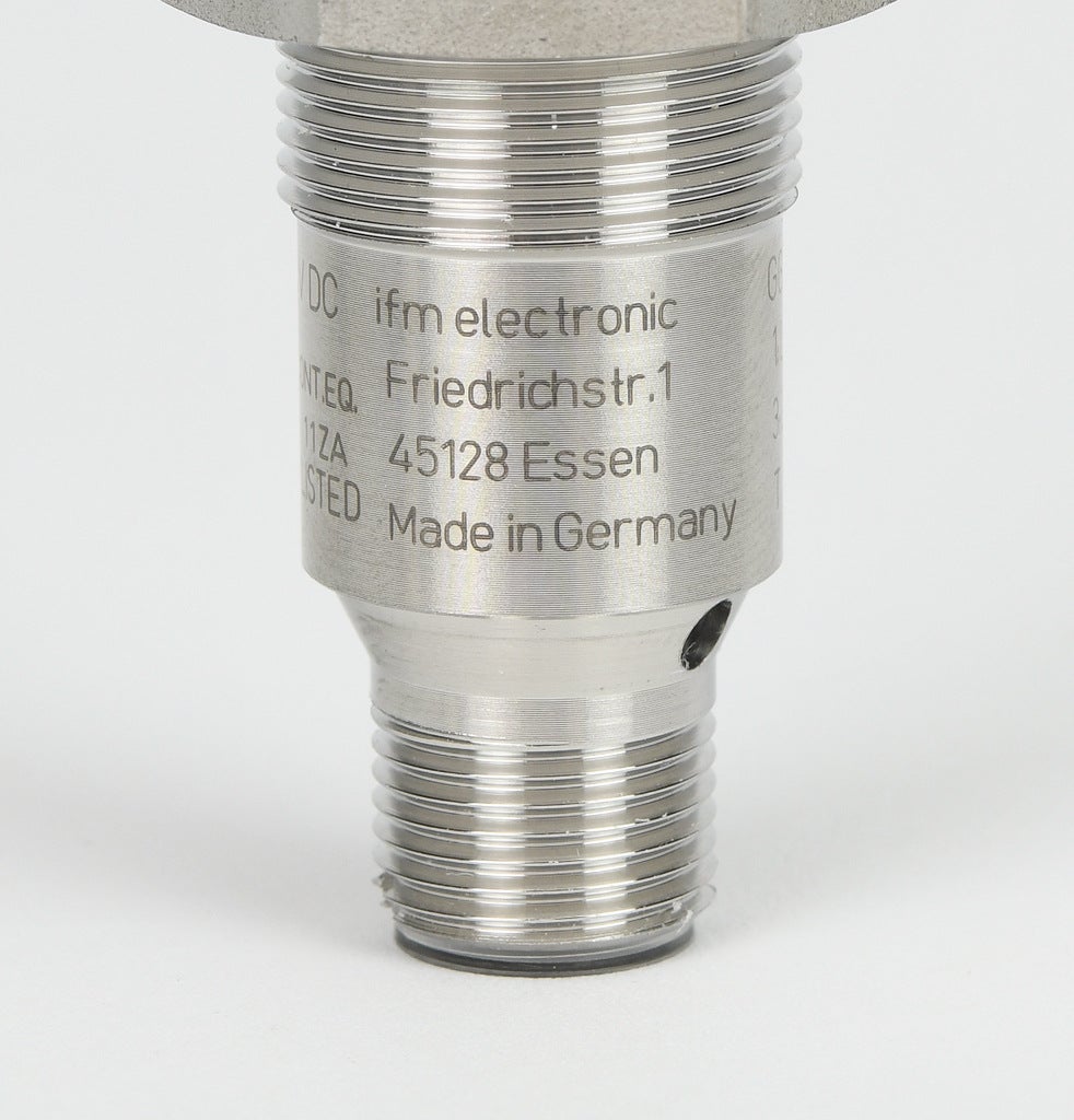 Inductive Proximity Sensor: 18mm diameter x 70.5mm body (PN