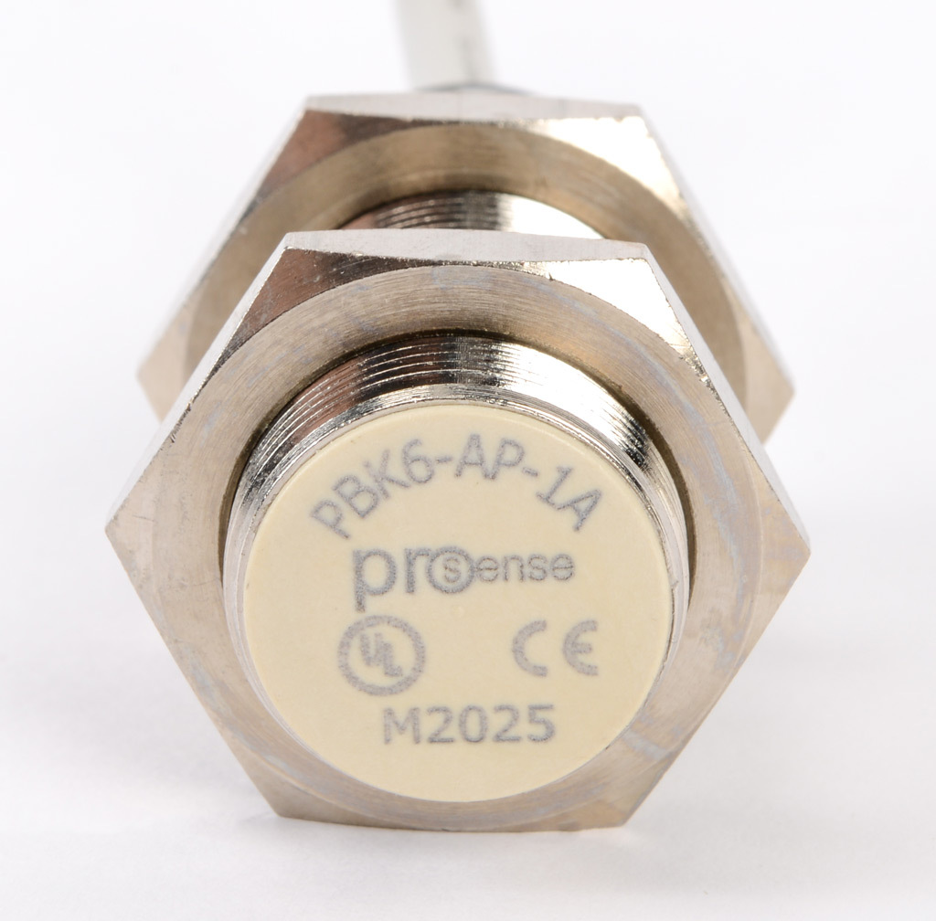 Inductive Proximity Sensor: 18mm diameter x 46.9mm body, 5mm range