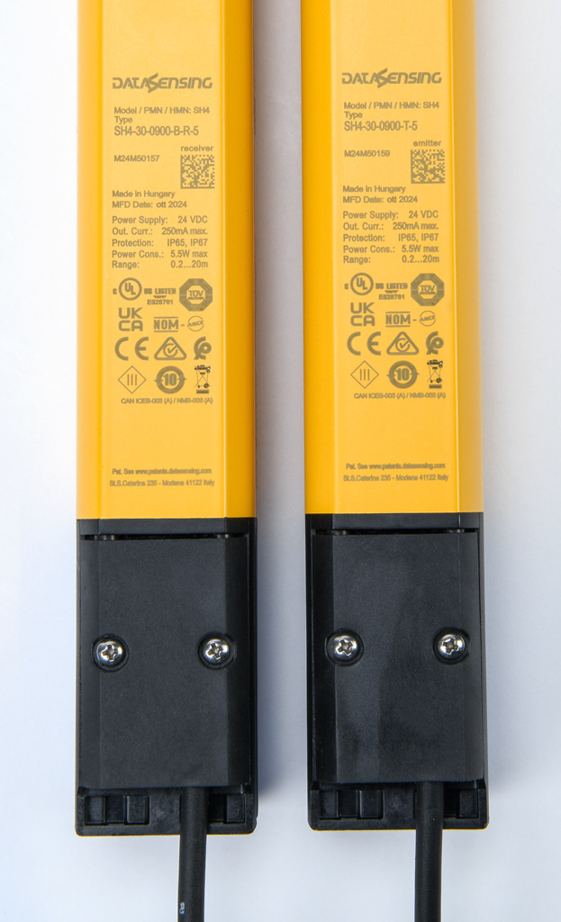 Safety Light Curtain: sender/receiver pair, 30mm resolution (PN