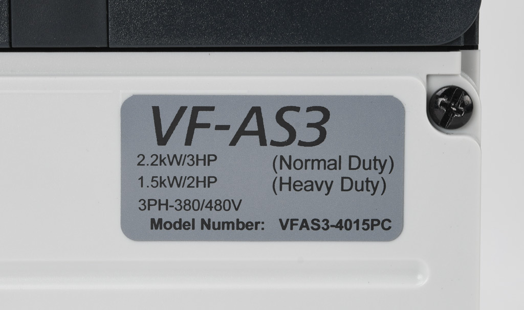 Toshiba AC High-performance Drive: 460 VAC, 2hp with 3-phase input