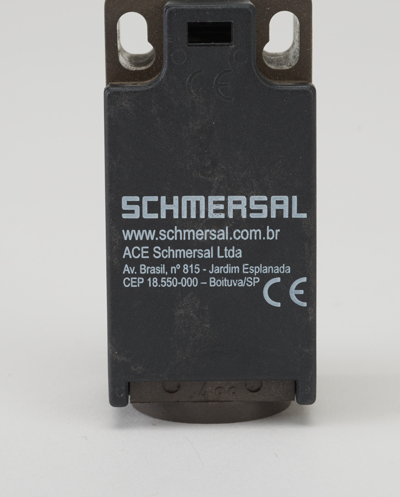Limit Switch: plastic plunger (PN# ZS-236-11Z) | AutomationDirect