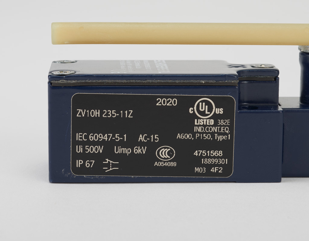 Limit Switch: side rotary adjustable 6mm plastic rod (PN# ZV10H