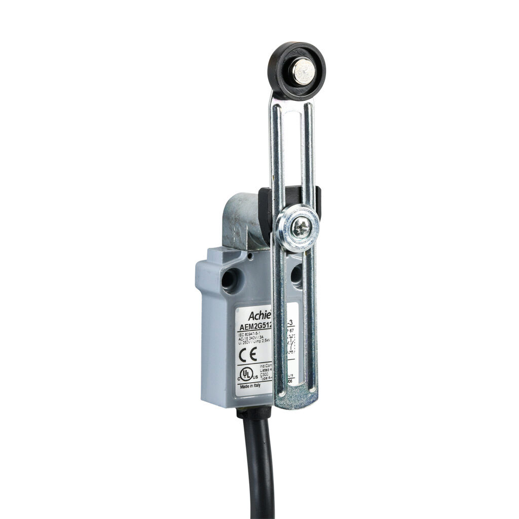 Limit Switch: side rotary adjustable lever with 18mm nylon roller