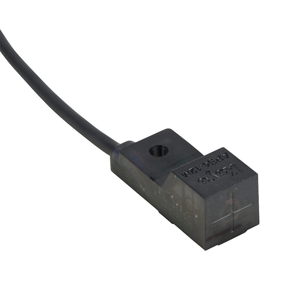 Inductive Proximity Sensor: rectangular, 4mm range (PN# APS4-12M