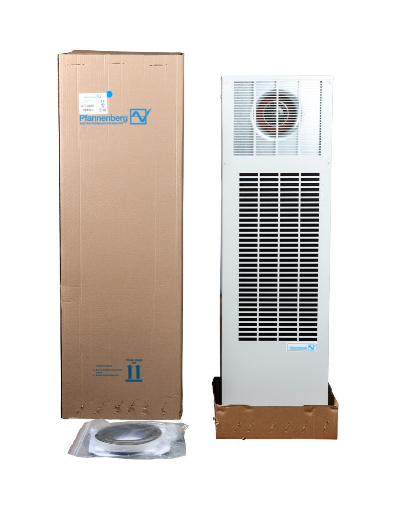 DTS 3245 Air Conditioner: 11500 BTU/H, side mount (PN# 13383836255
