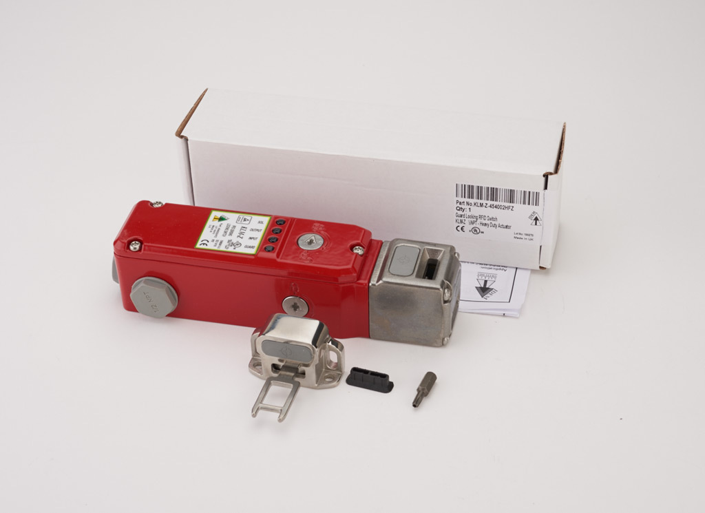 Safety Switch: flexible tongue (key) interlock uniquely coded RFID