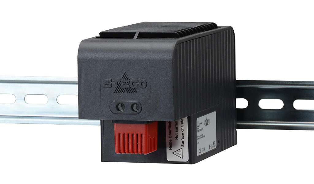 Enclosure Heater: 1000W heating capacity, PTC resistor heating