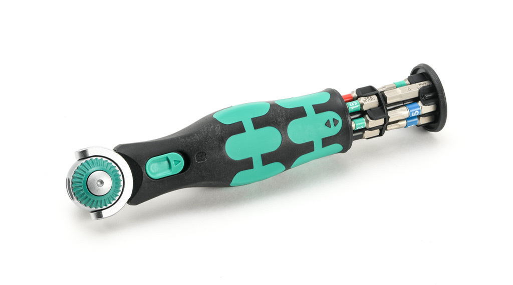 Wera Zyklop Pocket Ratchet Screwdriver and Socket Set: 18 pieces