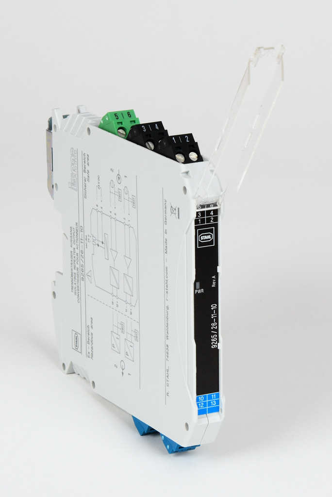 Isolator: intrinsically safe, analog output (PN# 9265-26-11-10S