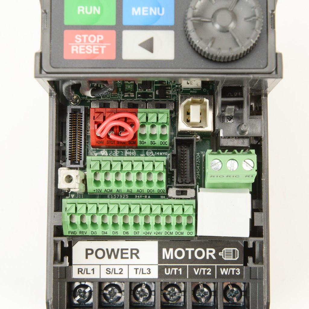 user_abb42bd5ページ DURApulse AC High-performance Drive: 460 VAC, 2hp with 3-phase