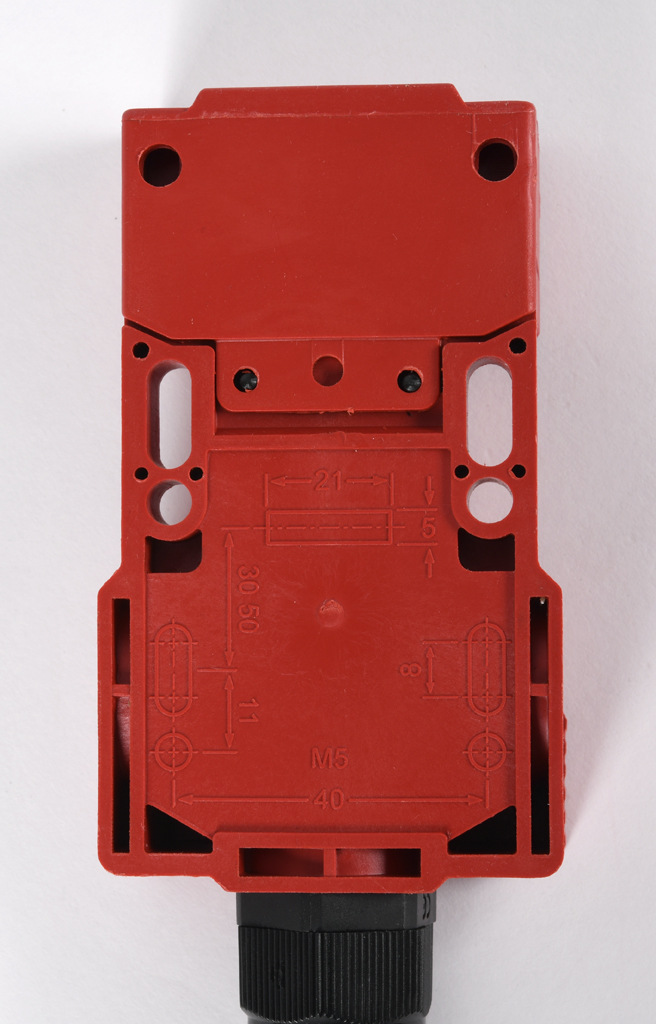 Safety Switch: tongue (key) interlock (PN# KP-EX-200026