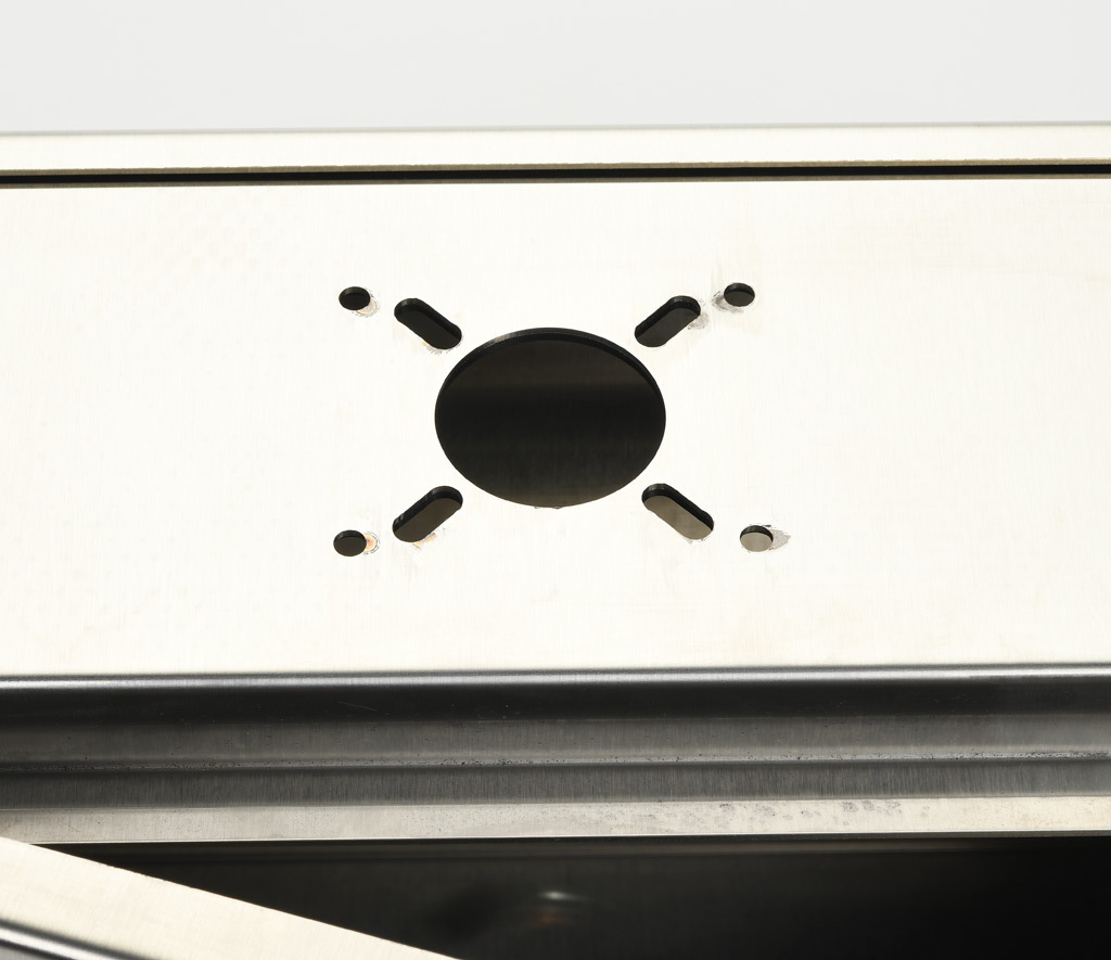 HMI Enclosure: 14 x 18 x 6in, suspension or pedestal mount, 304