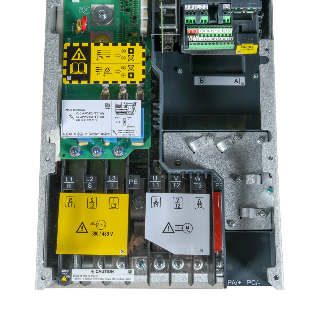 Toshiba AC High-performance Drive: 460 VAC, 200hp with 3-phase