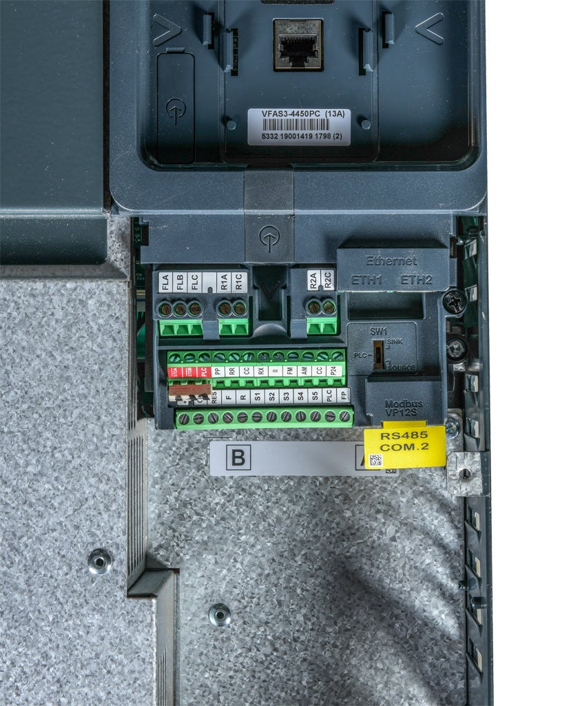Toshiba AC High-performance Drive: 460 VAC, 60hp with 3-phase
