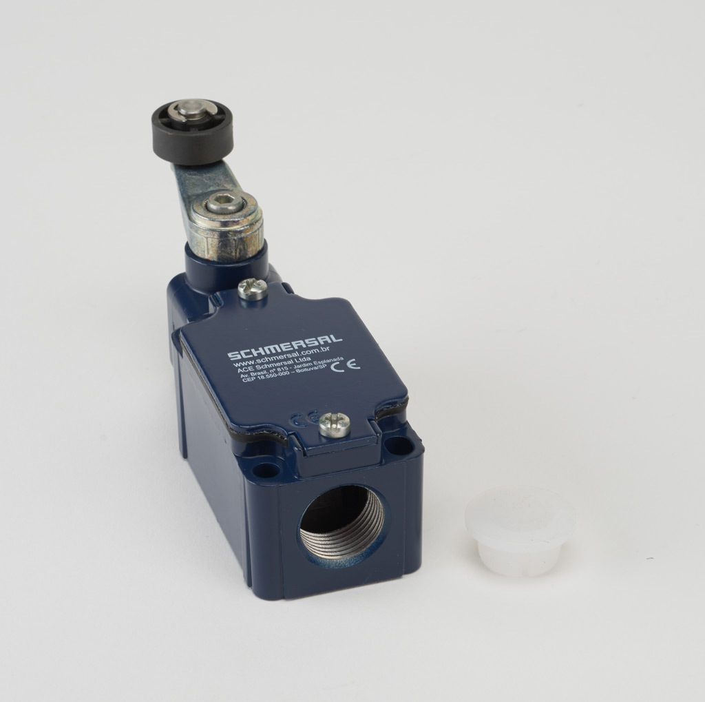 Limit Switch: side rotary lever with plastic roller (PN# Z4VH-335