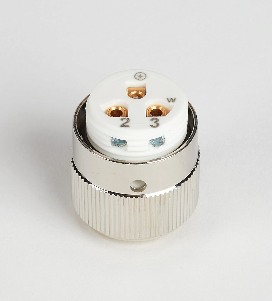 Connector: 7/8in - 16 UN2 thread nut 3-pin female axial, 22-14 AWG