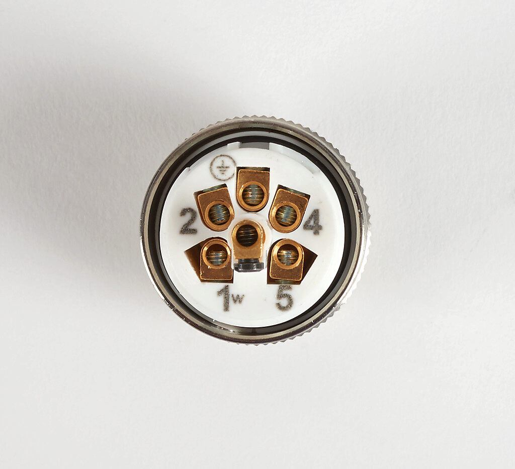 Connector: 7/8in - 16 UN2 thread barrel 6-pin male axial, 22-16